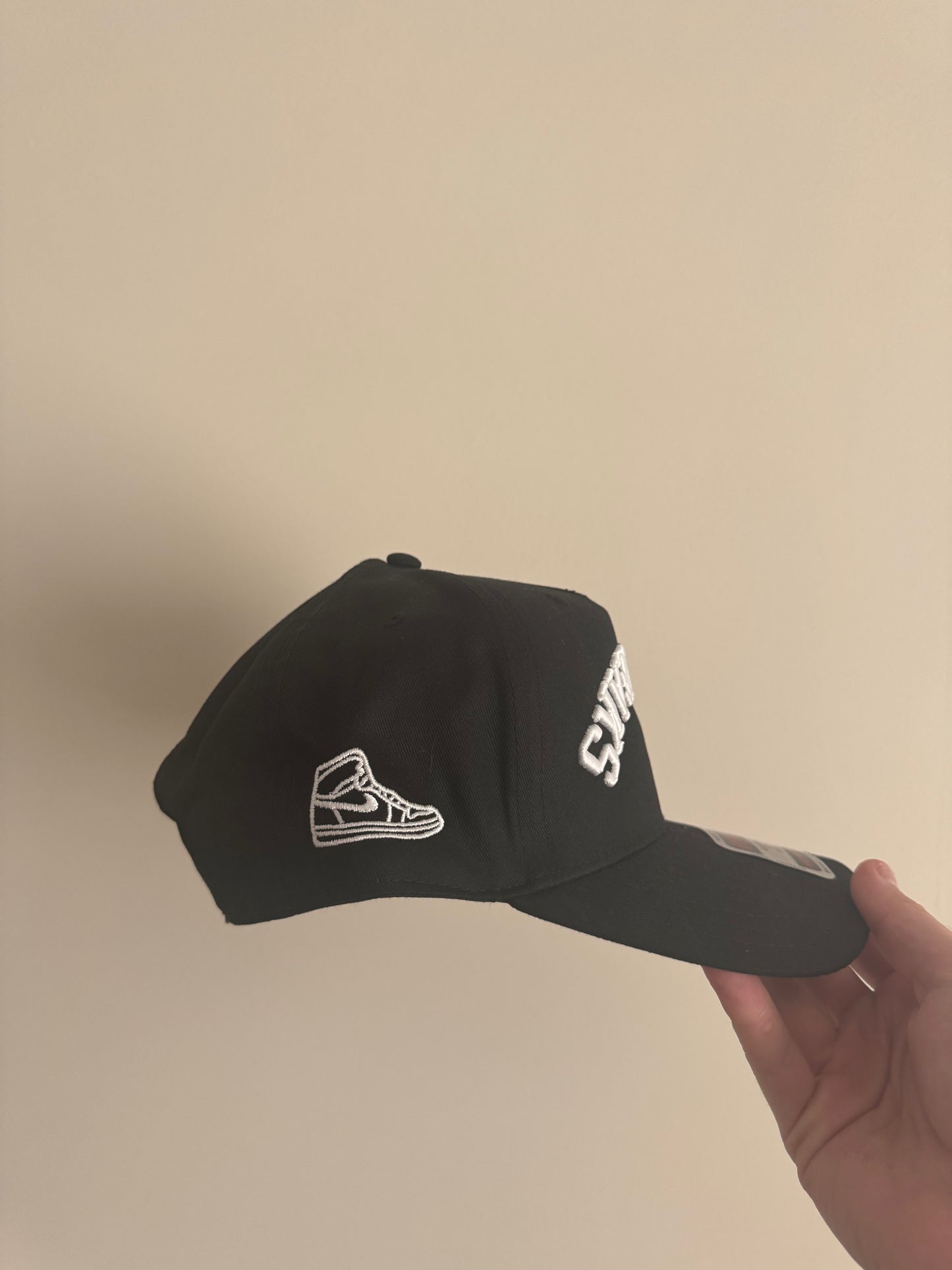 Black/White Hat