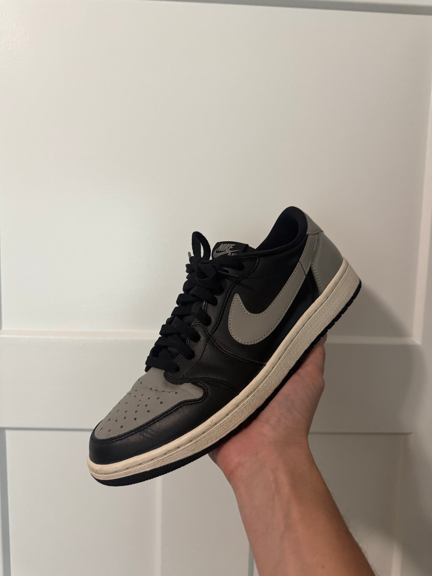 Jordan 1 OG Low “Shadow” *USED*